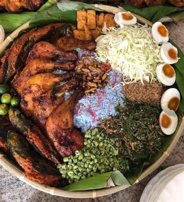  Nasi Kerabu: Een kleurrijk feest voor de smaakpapillen en een ware explosie van kruidige smaken!